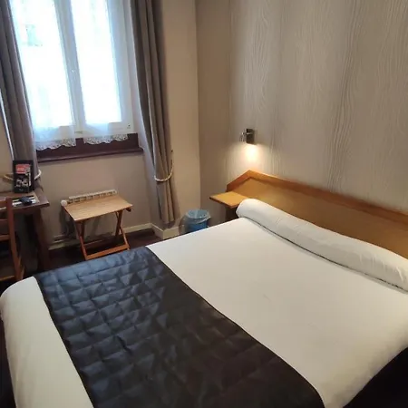 Angleterre Hotel