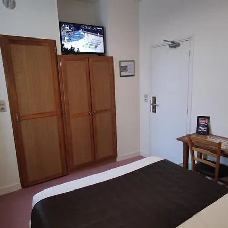 Hotel Angleterre 2*