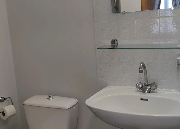 Angleterre 2* Cherbourg-en-Cotentin