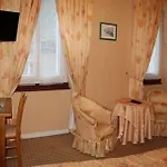Hotel Angleterre 2*