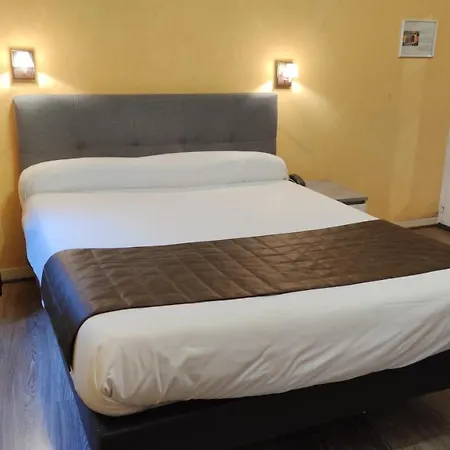 Angleterre Hotel