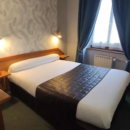 Angleterre 2* 셰르부르 앙 코탱탕