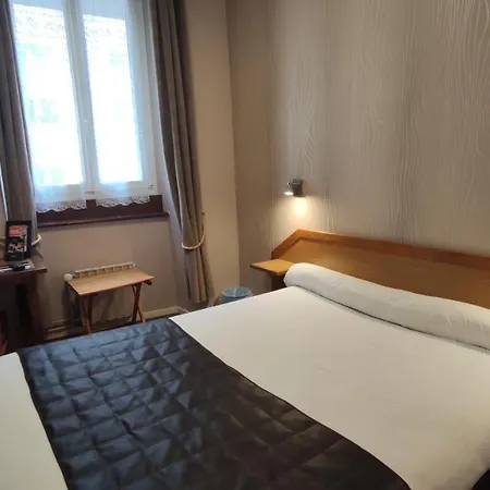 Hotel Angleterre 2*