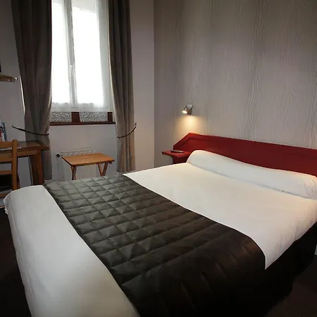 ホテル Angleterre