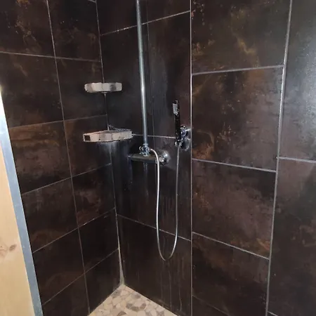 ホテル Angleterre