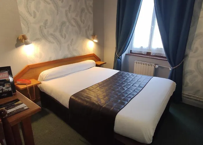 Angleterre 2* シェルブール・アン・コタンタン